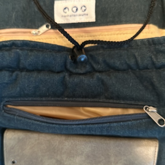 EUC Manhattan Mutts Doggie Backpack - Picture 4 of 8